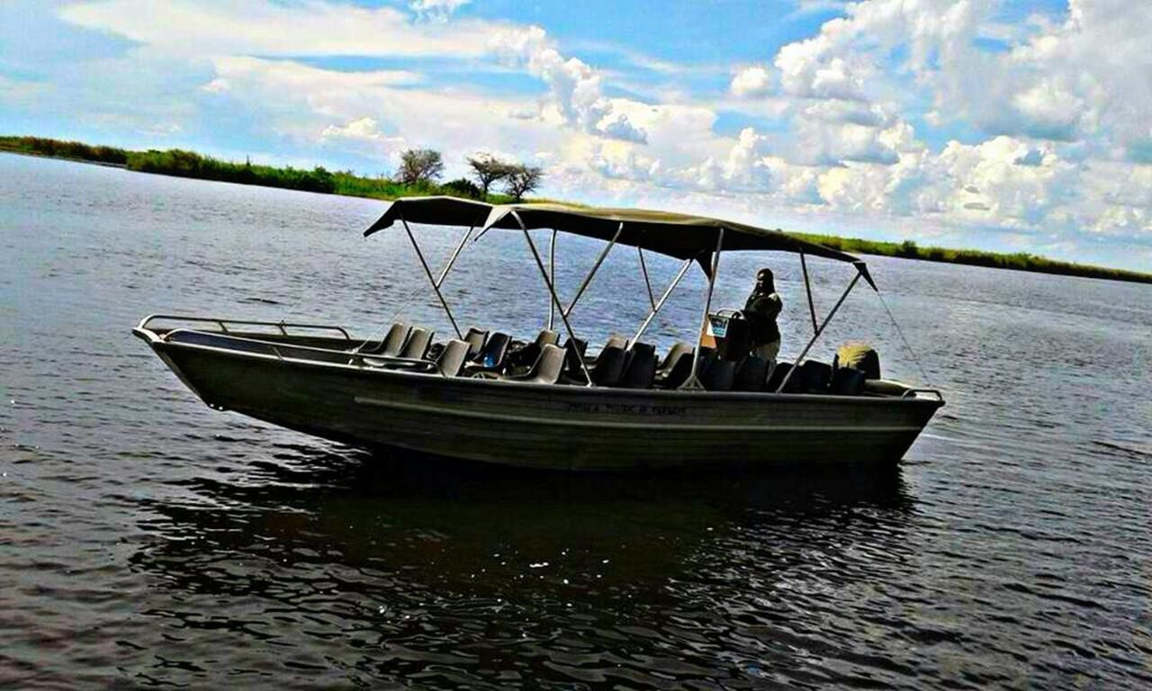 Kwalape Safari Lodge Kasane Exterior photo